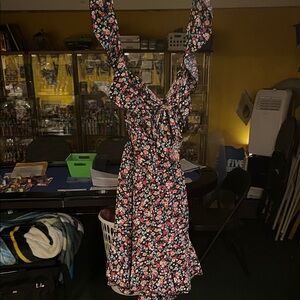 SHEIN Black Floral Backless Dress